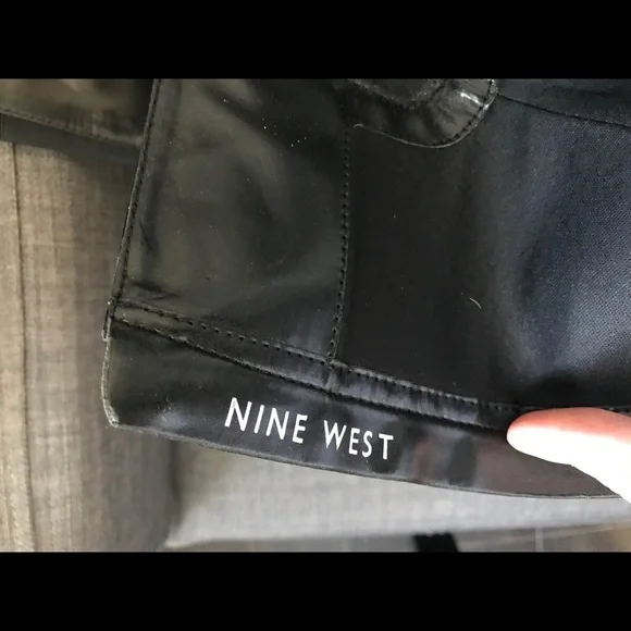 NINE WEST Pointy Black Leather Boots, Size 6.5 - Picture 6 of 6